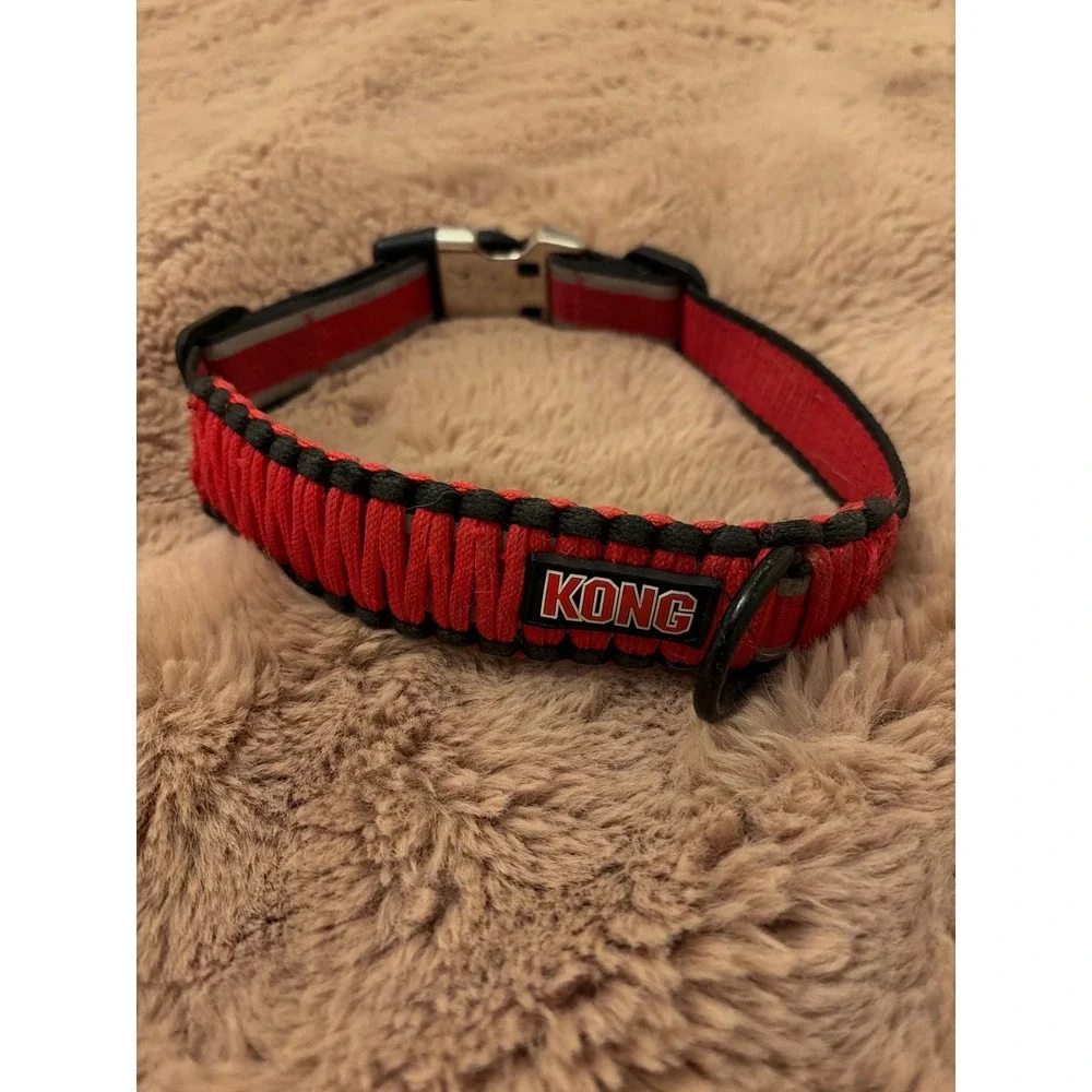 KONG Red Black Paracord Reflective Dog Collar and Padded Handle Leash Set large